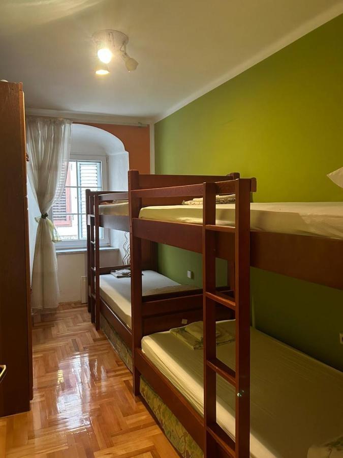 Apartments Bella Котор Екстериор снимка