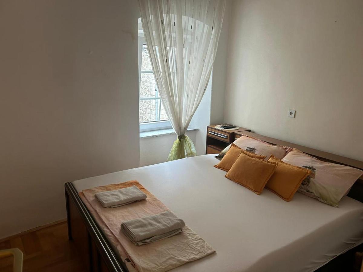 Apartments Bella Котор Екстериор снимка