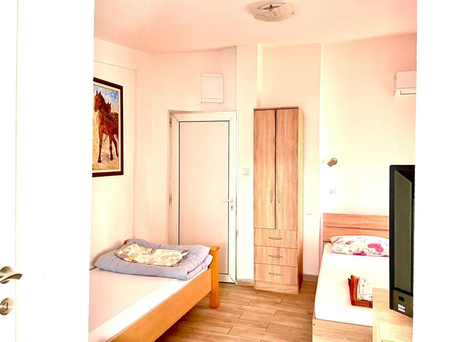 Apartments Bella Котор Екстериор снимка